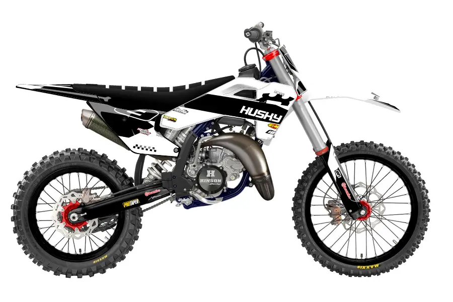 Husky black and white